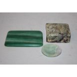 A 19TH/20TH CENTURY CHINESE FU LU SHOU JADE MINIATURE DISH, the stone of predominantly celadon green