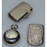 A PLAIN SILVER SOVEREIGN CASE, Chester 1912, and TWO SMALL VESTAS (3).