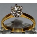 A GOOD SOLITAIRE DIAMOND RING, round brilliant cut, approx. .85cts set in 18ct yellow gold. Sold