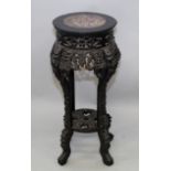 A TALL EARLY 20TH CENTURY CHINESE CIRCULAR TOP MARBLE INLAID HARDWOOD STAND, with pierced foliate