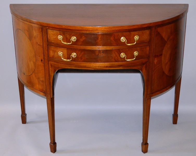 A GEORGIAN STYLE MAHOGANY BOWFRONT SIDEBOARD, crossbanded top, two central drawers flanked by