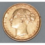 A VICTORIAN 1883 GOLD SOVEREIGN.