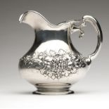 1189  An American sterling silver water pitcher Late 19th/early 20th century, New York, NY, with
