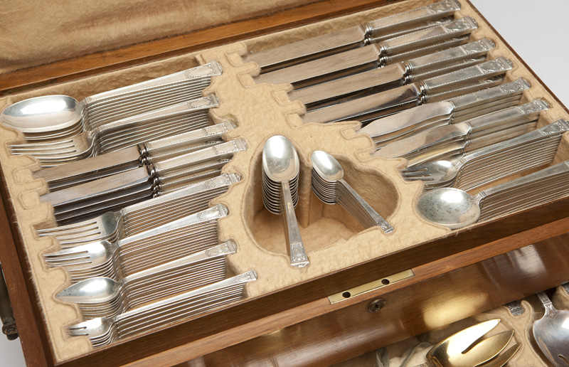 1070 A Tiffany & Co. sterling silver flatware service Circa 1919 (directorship of John C. Moore II), - Image 3 of 7