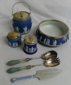 Assorted Wedgwood jasperware inc biscuit