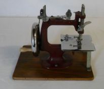 Miniature sewing machine