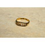 18ct gold 5 stone diamond ring, size O