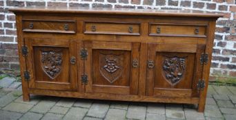 Sideboard with Tudor rose & lion motifs