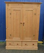 Pine wardrobe L137 x H198 x D50 cm