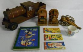 Various vintage children's toys & books