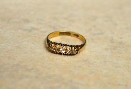18ct gold 5 stone diamond ring, size O