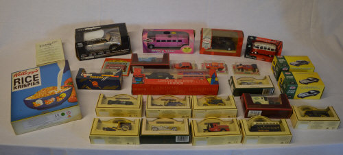 Die cast model cars including Lledo, Cor