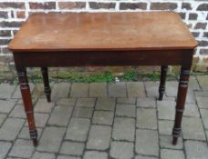 Victorian occasional table with hidden d