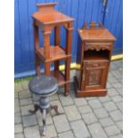 Victorian pot cupboard, Mahogany shelf u