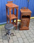 Victorian pot cupboard, Mahogany shelf u