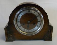 Oak mantle clock