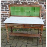 Late Victorian marble top wash stand