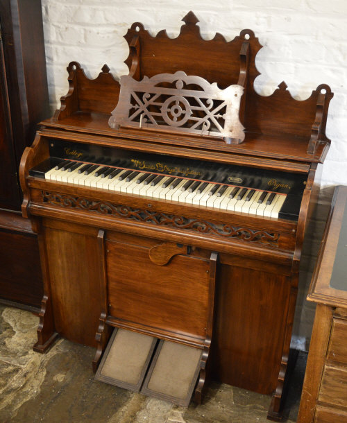 Victorian Pump Organ with maker ' Wm Jam