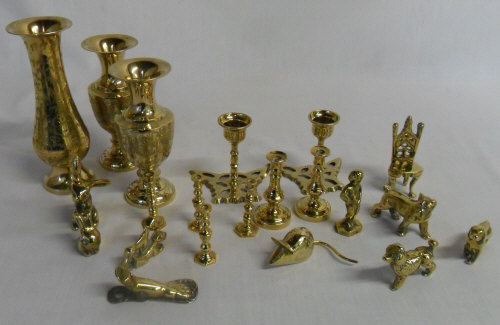 Assortment of miniature brass items