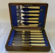 Cased set of silver plate fish knives an