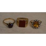 9ct gold Carnelian ring & 2 other 9ct go