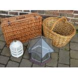Wicker basket, picnic basket, hanging pl