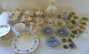 Ceramics and badges inc Wedgwood, Coalpo