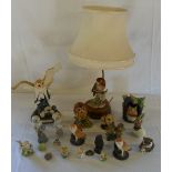 Assorted owl figurines & lamp