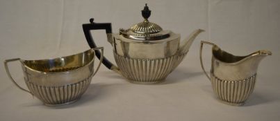 Silver tea set comprising of tea pot, su