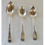 3 silver spoons London 1810 Maker Willia