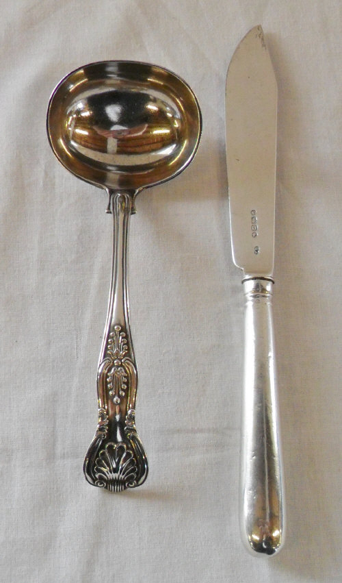 Silver ladle London 1904 Maker George Ja