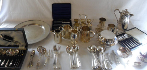 Assorted silver plate inc egg cups, tank