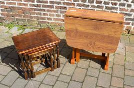 Nest of tables & a drop leaf table