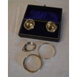 Pair of cased silver salts (no liners) C