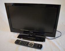 Linsar 19" LED Television with remote control. Model number 19LED504, 45w