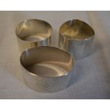 3 silver napkin rings, Birmingham 1921,