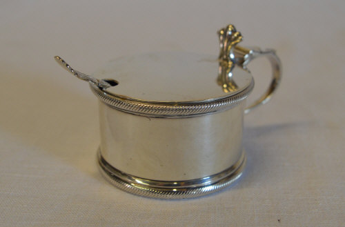 Silver mustard pot with liner, London 19