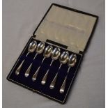 Silver cased set of spoons, Sheffield 19