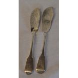 2 silver butter knives, both with grazin