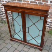 Mahogany Chippendale style display cabin