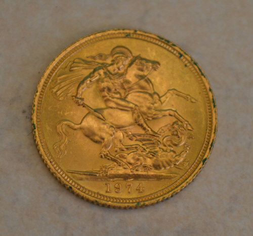 22ct gold 1974 full sovereign