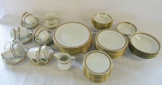 Noritake 'Doral' pt dinner service appro