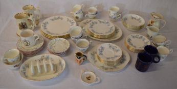 Ceramics including a part dinner service