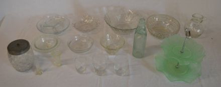 Glassware including a green glass cake s