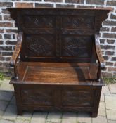 Early 20th Century dark oak bench