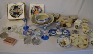 Ceramics including collectors plates, pa