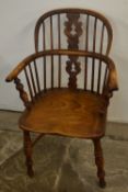 Victorian low back Yew wood Windsor chai
