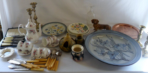 Various items inc Royal Albert, Royal Do