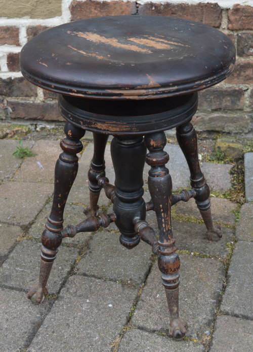 Adjustable Victorian piano stool with ir