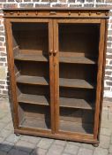 1920/30s oak display bookcase